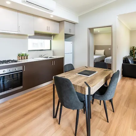 Tasman Holiday Parks - Albany Room photo