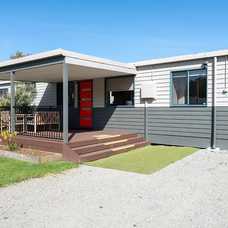 Tasman Holiday Parks - Albany Room photo