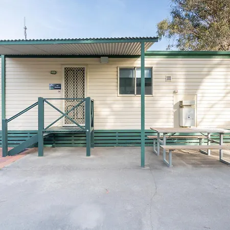 Tasman Holiday Parks - Albany Room photo
