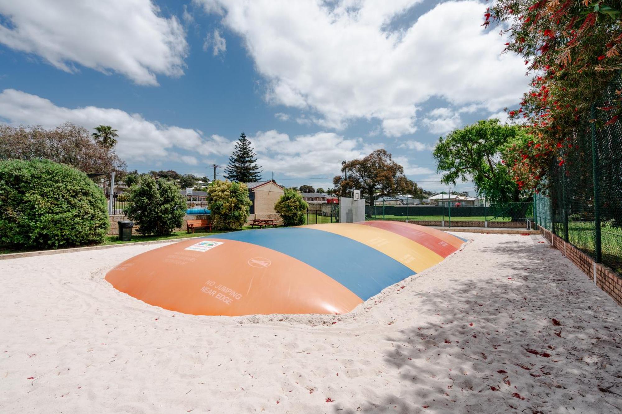 Tasman -